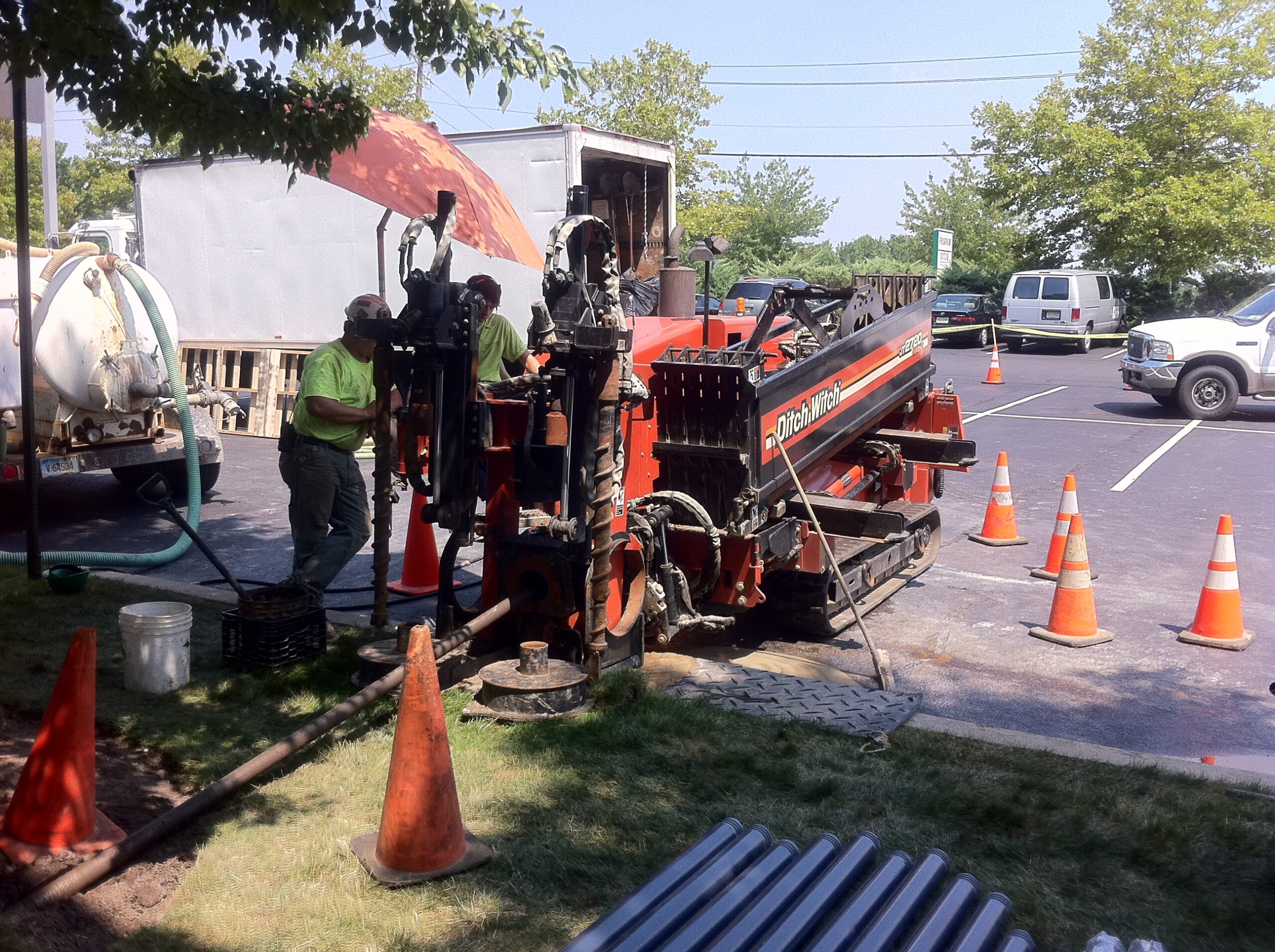 Environmental Horizontal wells being installed by a horizontal drill